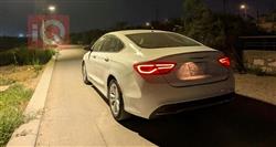 کرایسلەر 200